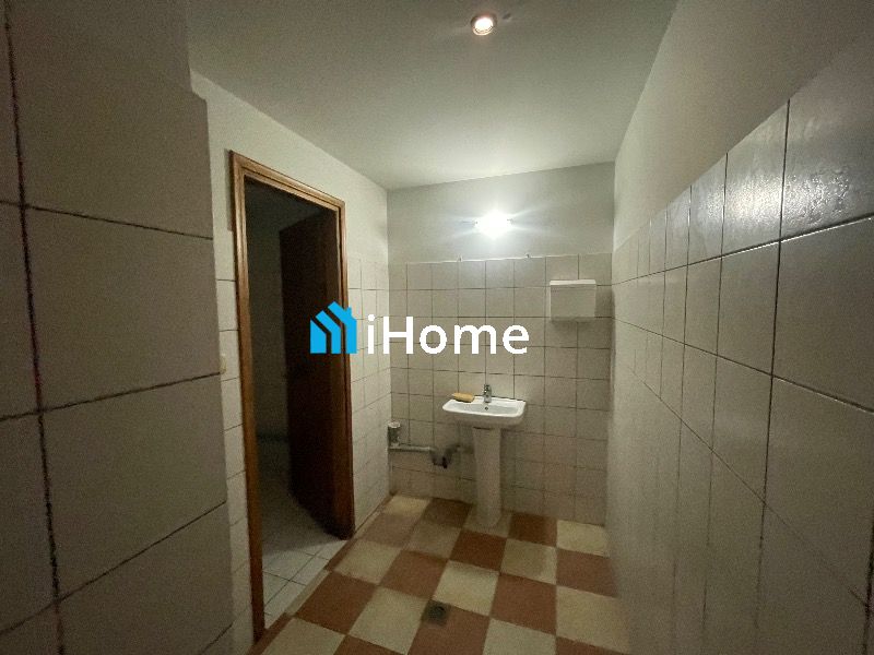 (Προς Πώληση) Επαγγελματικός Χώρος Κατάστημα || Πλαταριά 101 τ.μ, 163000€