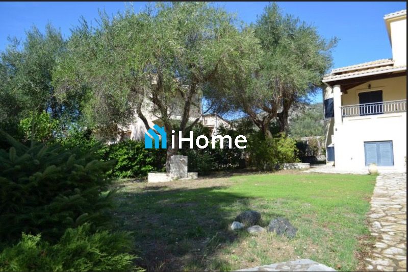 (Προς Πώληση) Κατοικία Βίλα || Σύβοτα / Κέντρο - 230τ.μ, 0Υ/Δ, 470000€
