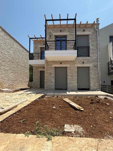 .(Προς Πώληση) Κατοικία Μεζονέτα || Σύβοτα / Κέντρο - 80 τ.μ, 2Υ/Δ, 270000€