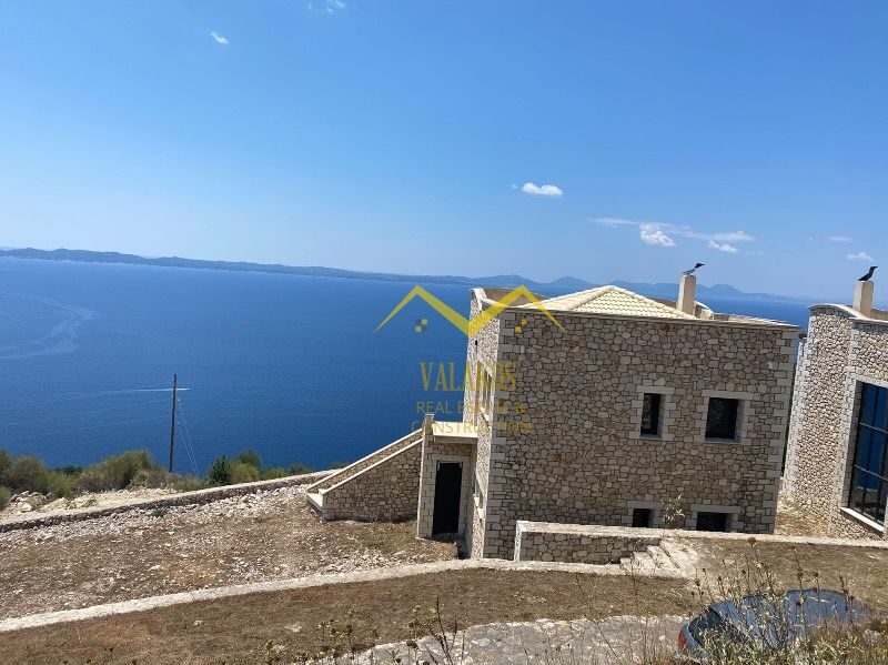 (for sale) Residential Villa || Thesprotia Prefecture / Sivota - 104.0sq.m, 3 B/R,850.000€