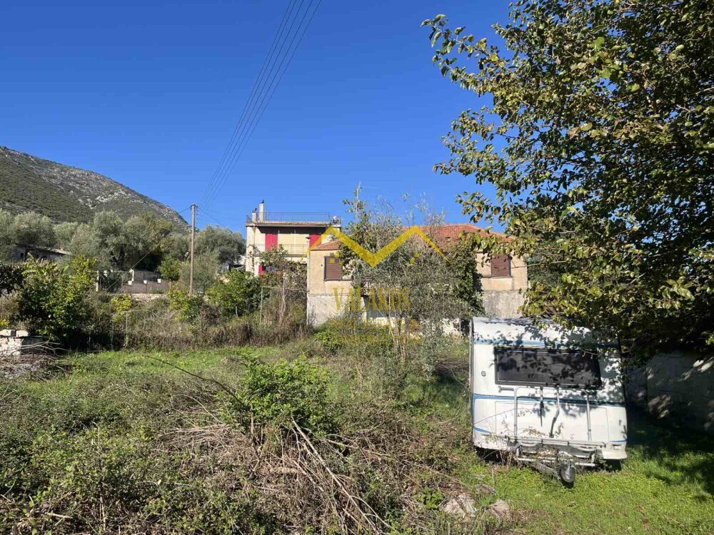 (προς πώληση) Κατοικία Κτίριο || Ν. Θεσπρωτίας / Αργυρότοπος - 168 τ.μ.,4 Δ/Υ, 80.000€